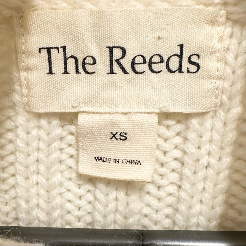 The Reeds J. Crew Turtleneck Cream Sweater Womens XS Gold Button Fair Isle Wool